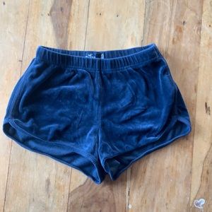 Holistic shorts